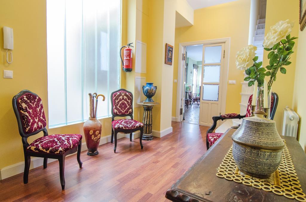 Apartamentos Salmerones 알하마데그라나다 객실 사진
