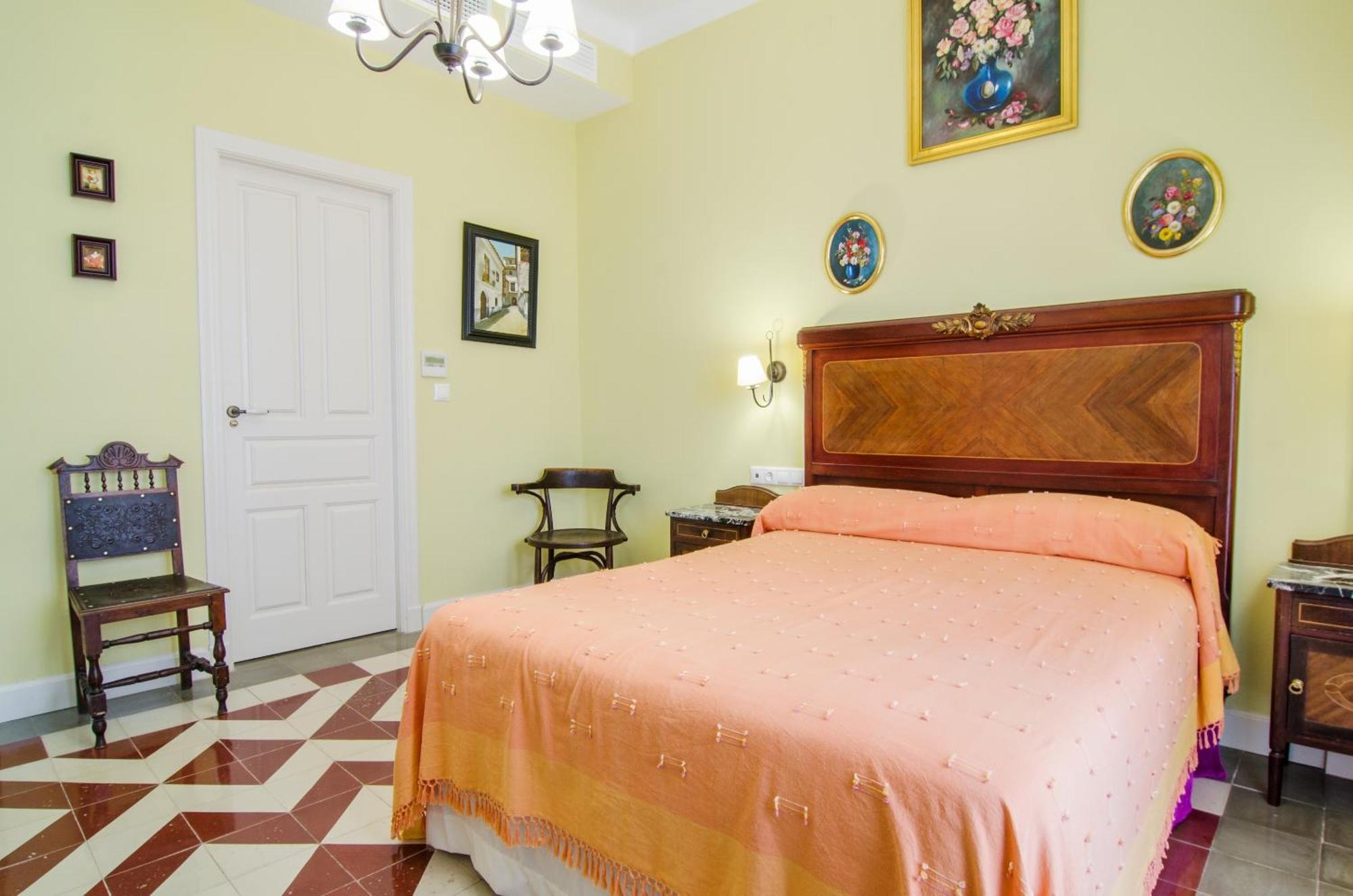 Apartamentos Salmerones 알하마데그라나다 객실 사진