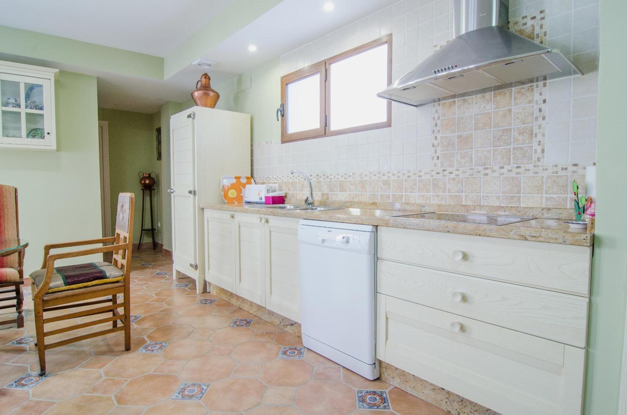 Apartamentos Salmerones 알하마데그라나다 객실 사진